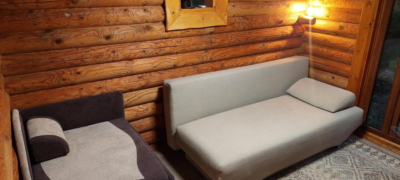 Sveciu Namelis Hotel โชเล ภายนอก รูปภาพ